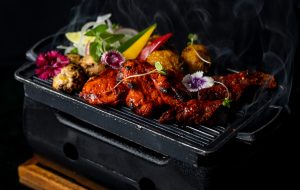 06_01-WEBSITE-Maharaja_Royal-Tandoor-Platter_Queens-Tandoor-Indian-Restaurant-Bali-GTR09979