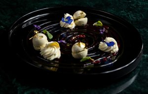 14_05-WEBSITE-Kulfi-Galaxy-Desserts-Queen's-Tandoor-Indian-Restaurant-Bali-GTR05152